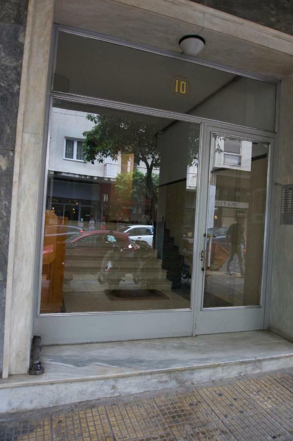Classy Private Double Rooms In Apartment Next To Acropolis أثينا المظهر الخارجي الصورة