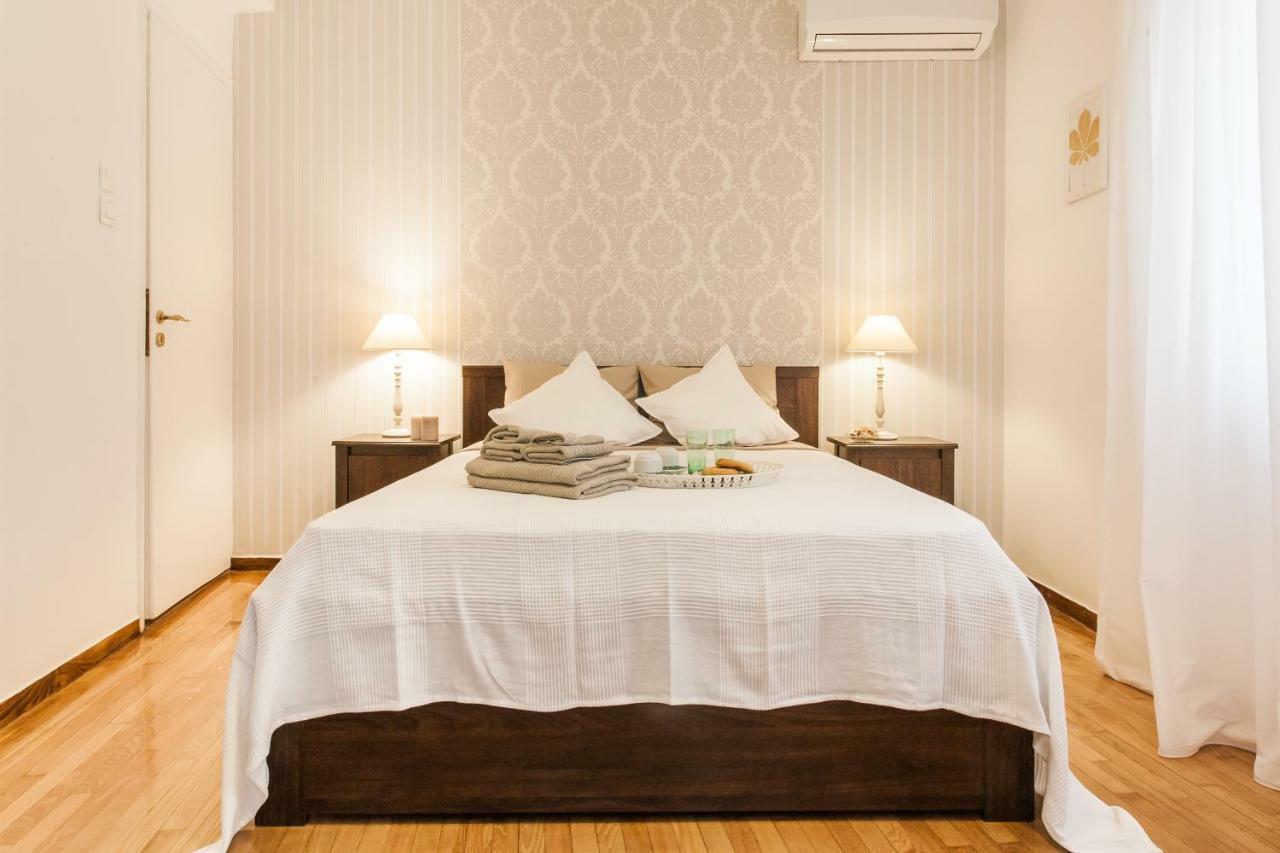 Classy Private Double Rooms In Apartment Next To Acropolis أثينا المظهر الخارجي الصورة